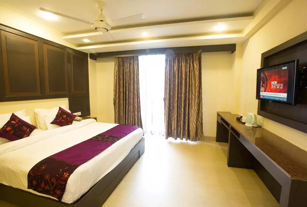 HOTEl grandeur de sanchi GOA_shabavizparvaz_13.jpg